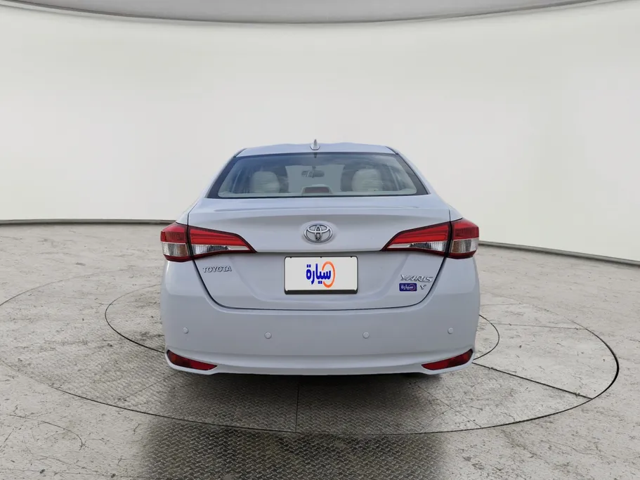 2022 Toyota Yaris  Y 