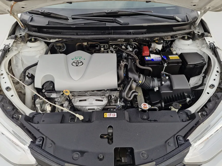 2022 Toyota Yaris  Y 