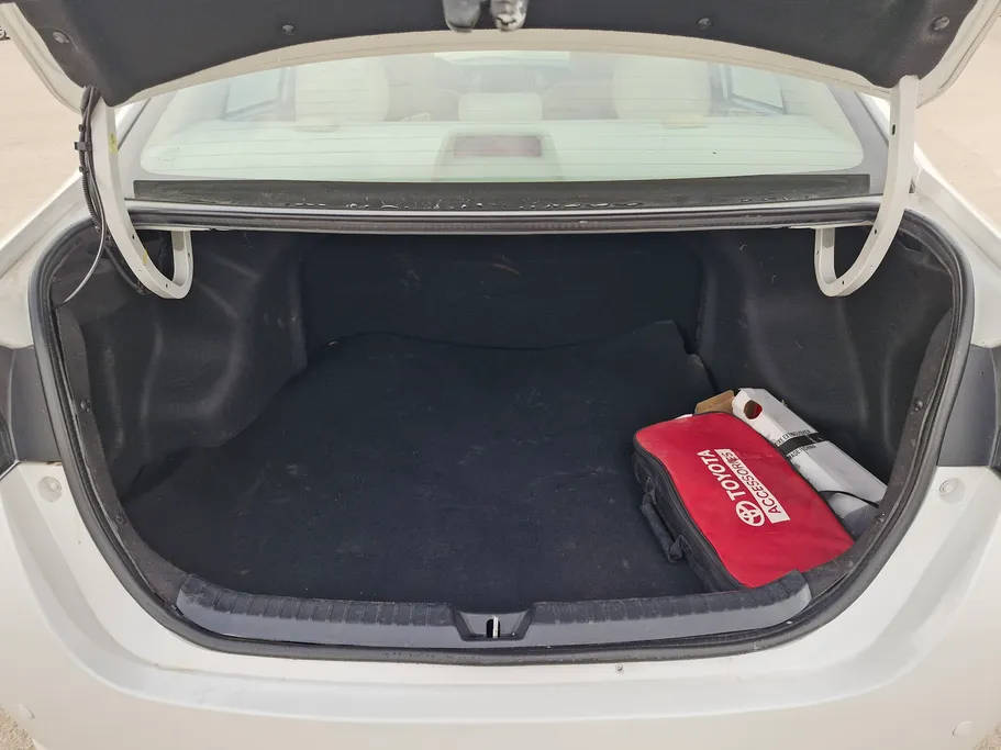 2022 Toyota Yaris  Y 