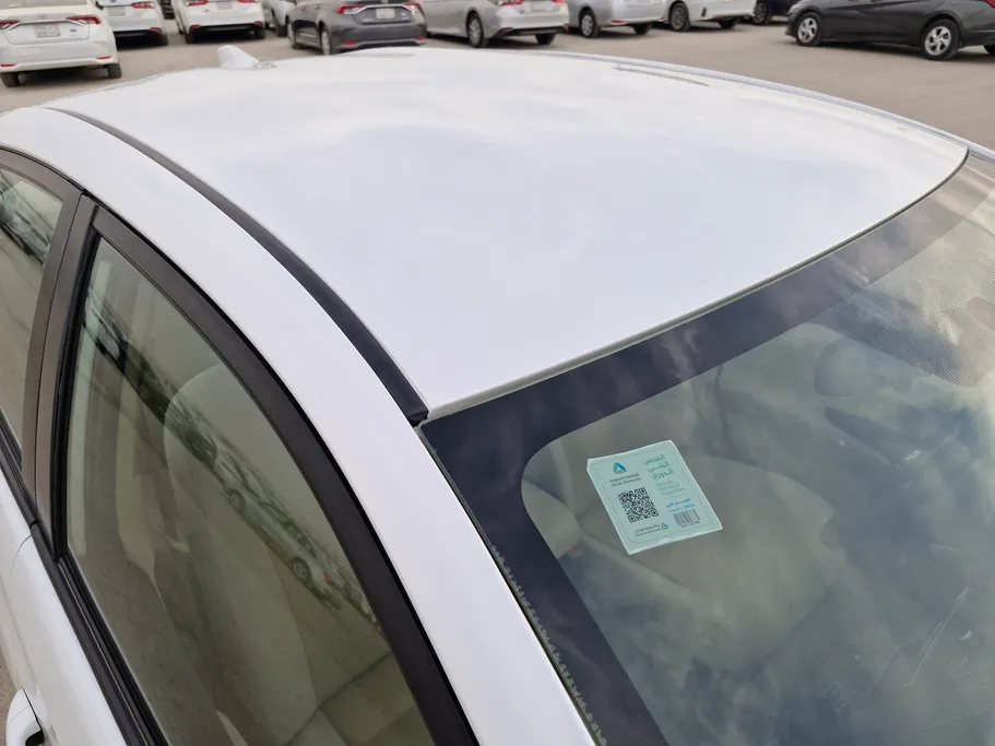 2022 Toyota Yaris  Y 