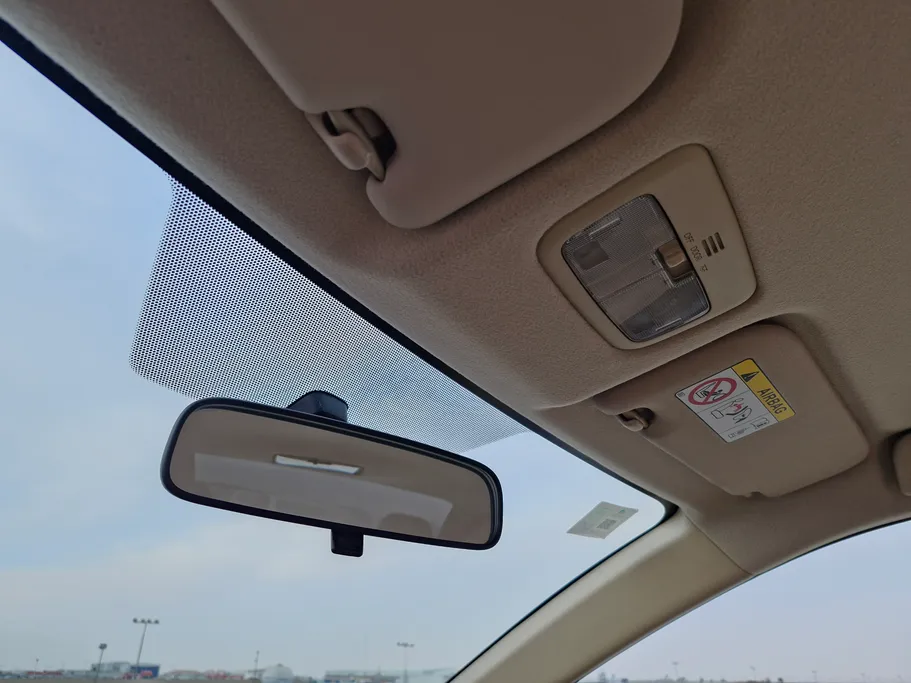 2022 Toyota Yaris  Y 