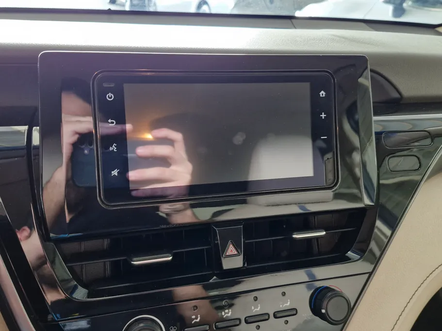 تويوتا كامري LE 2023 