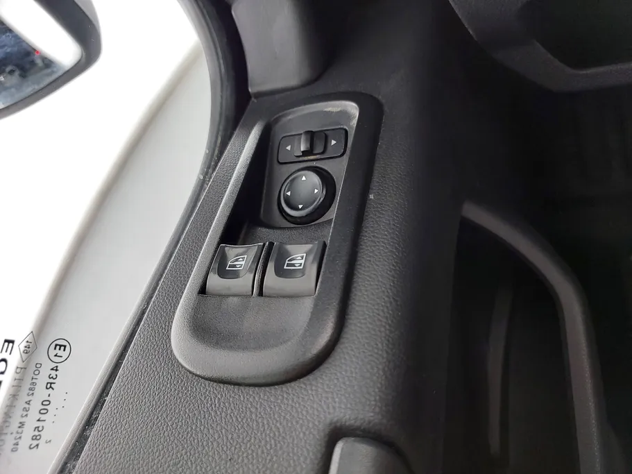 رينو ماستر L1H1 2023 