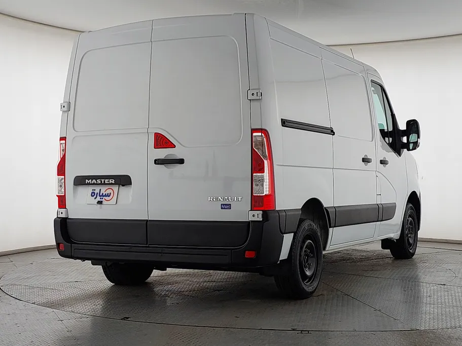 رينو ماستر L1H1 2023 