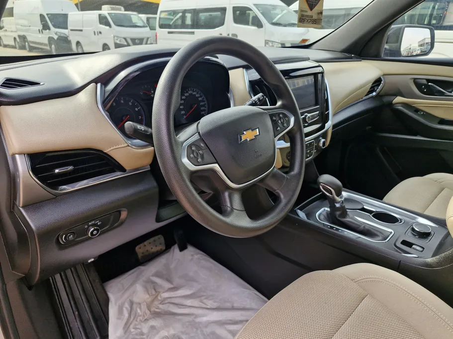 2022 Chevrolet Traverse LS 