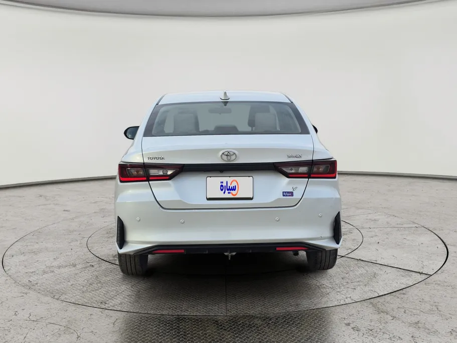 2023 Toyota Yaris  Y 