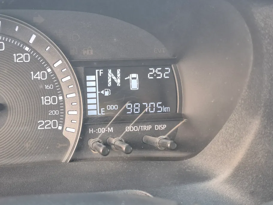 2023 Toyota Yaris  Y 