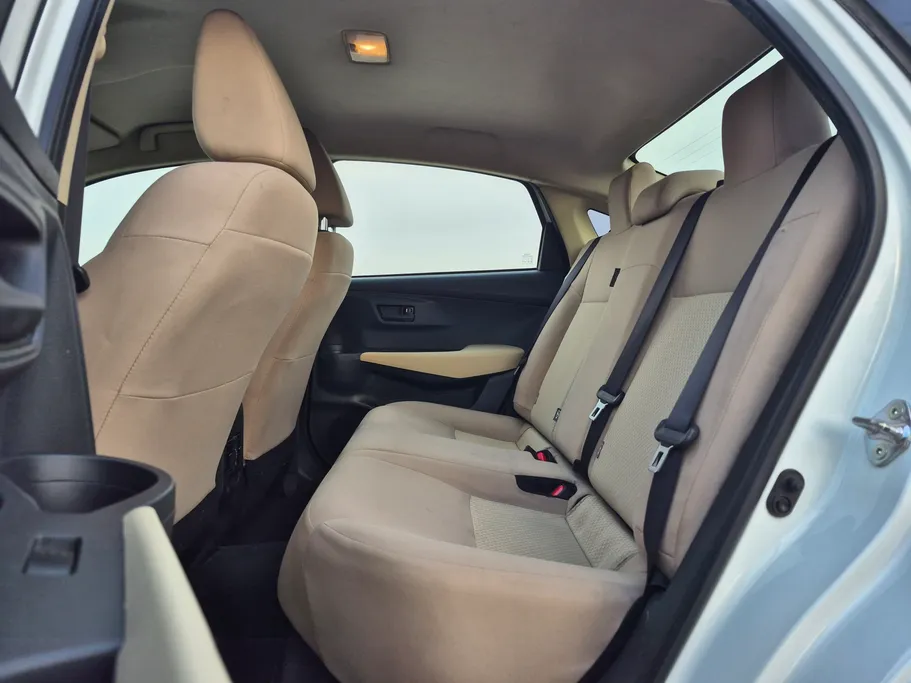 2023 Toyota Yaris  Y 