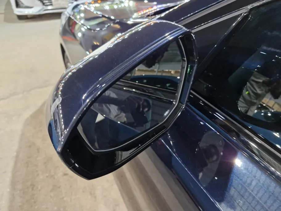 بي ام دبليو الفئة الخامسة 520i 2024 