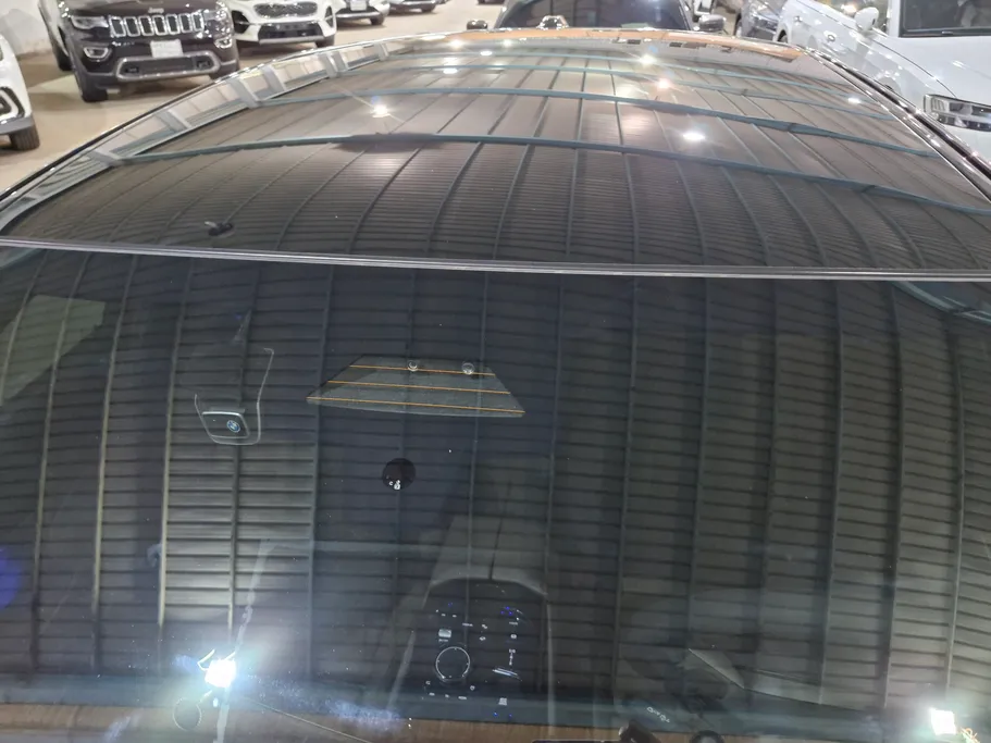 بي ام دبليو الفئة الخامسة 520i 2024 