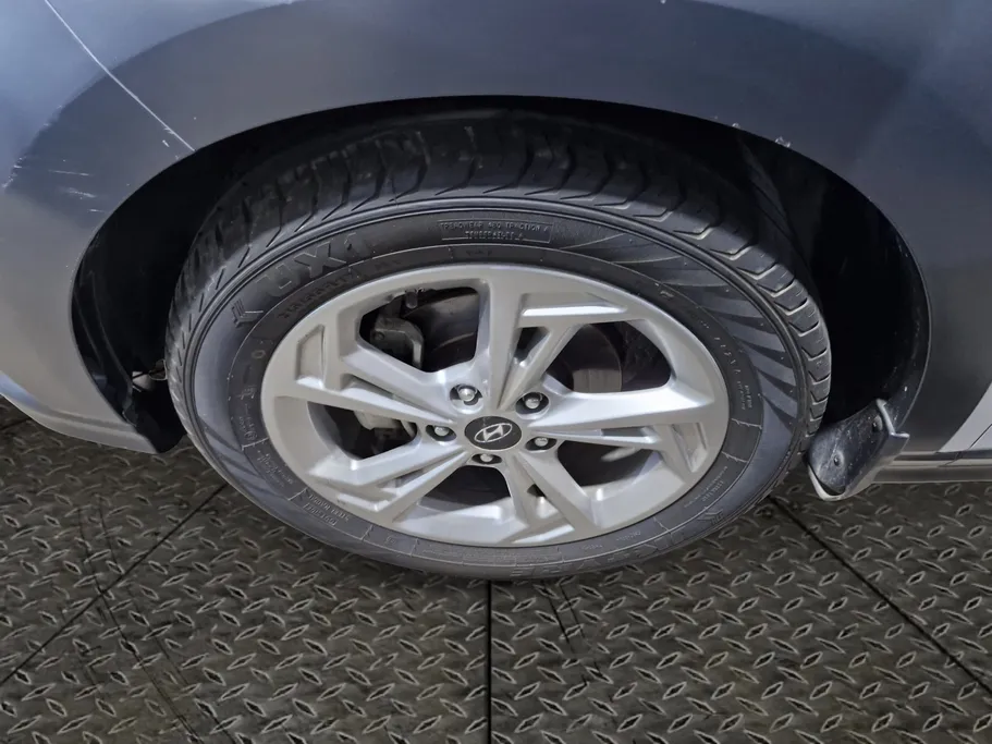 2022 Hyundai Kona SMART 