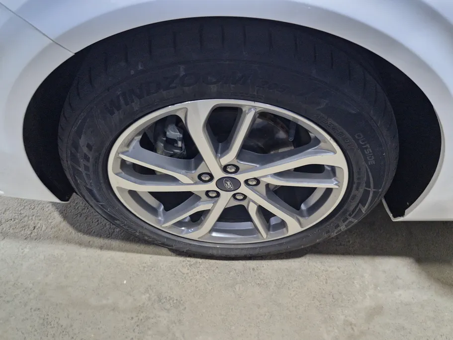 فورد تورس امبيانتي الإصدار الجديد 2023 