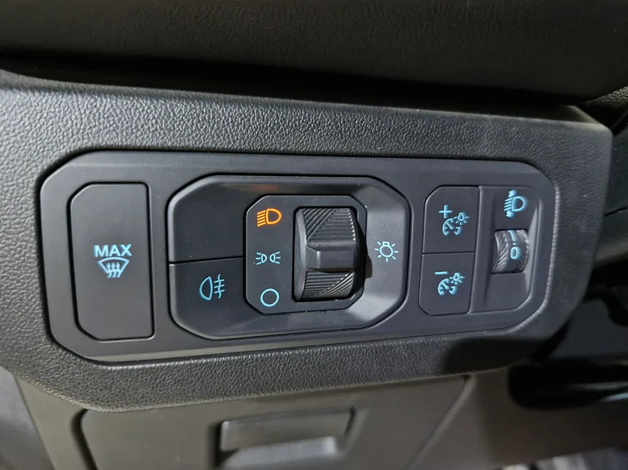 فورد تورس امبيانتي الإصدار الجديد 2023 