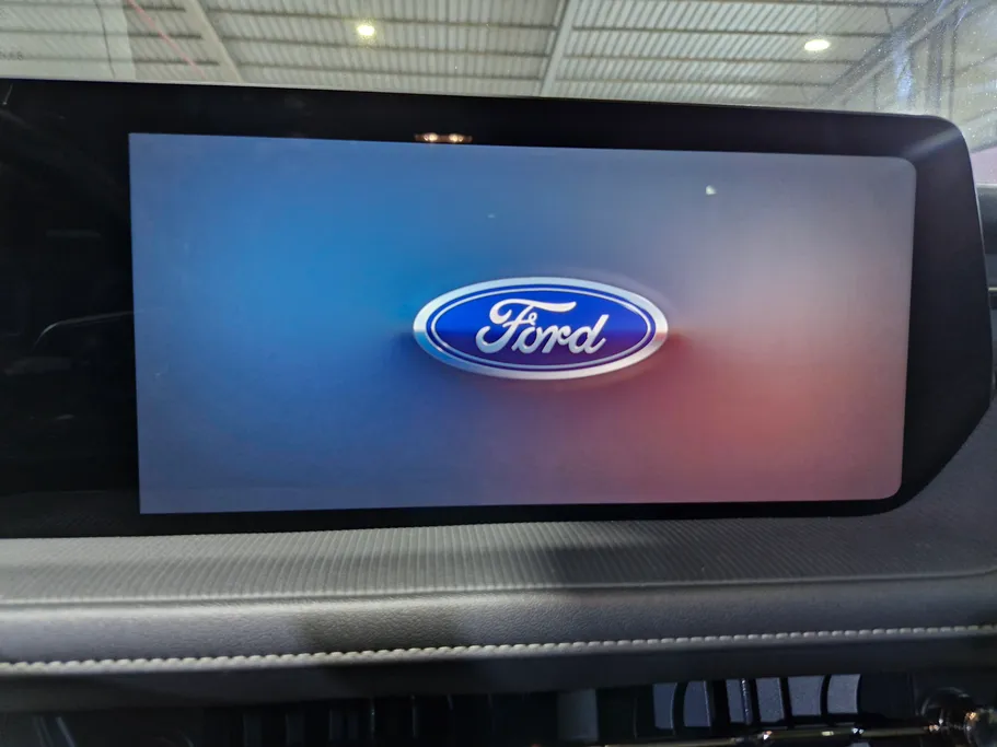 فورد تورس امبيانتي الإصدار الجديد 2023 