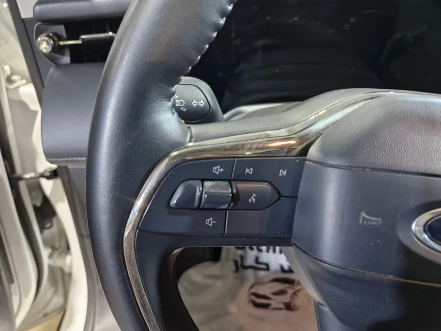 فورد تورس امبيانتي الإصدار الجديد 2023 