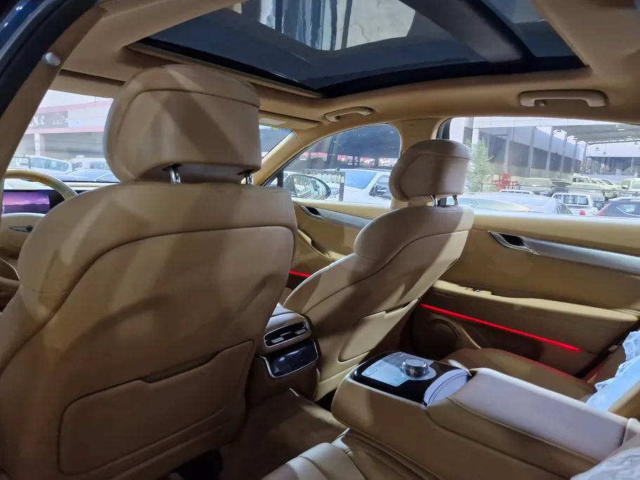 جينيسيس G80 PRESTIGE 2025 