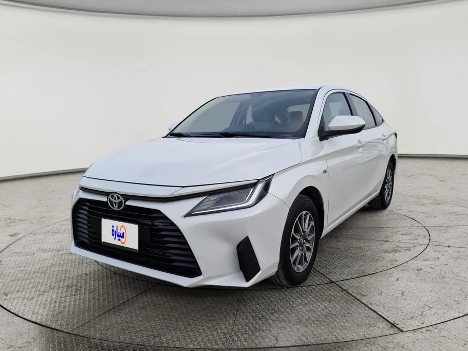 2023 Toyota Yaris  Y 