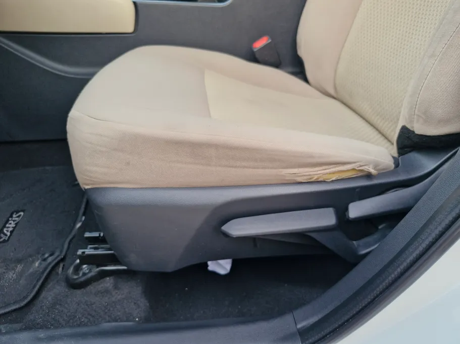 2023 Toyota Yaris  Y 