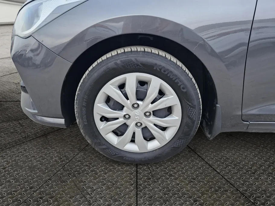 2023 Hyundai Accent Smart 