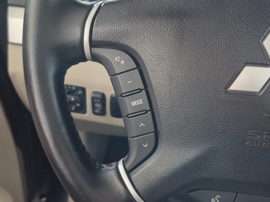 2022 Mitsubishi Pajero GLS 4Doors 