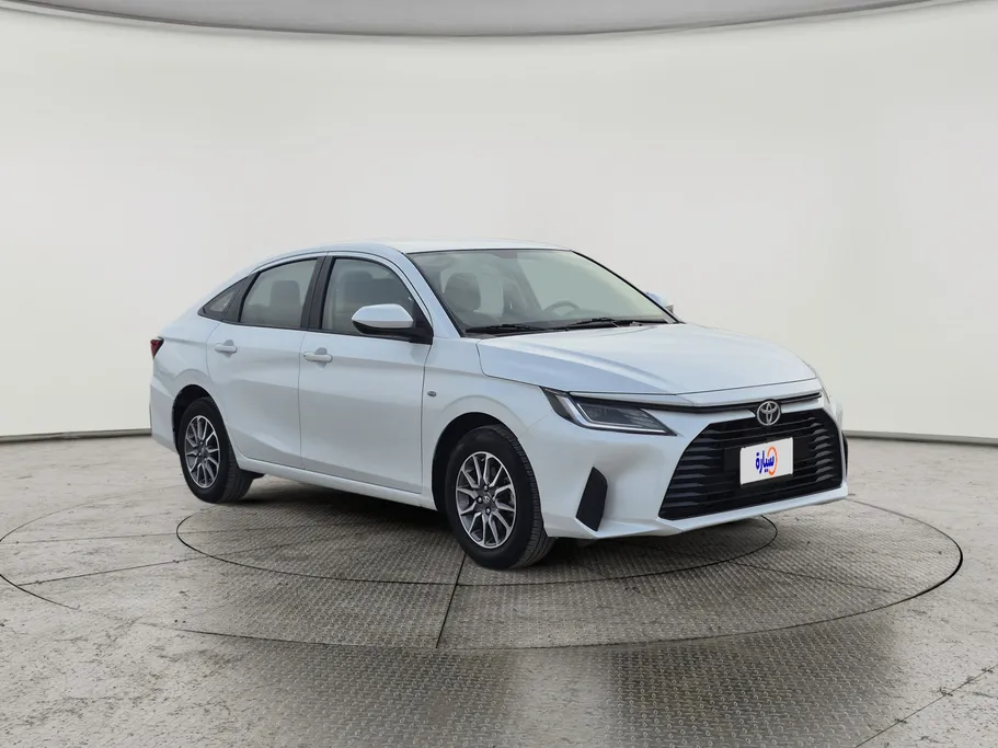 2024 Toyota Yaris  Y 