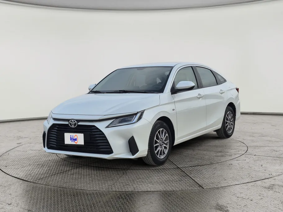 2024 Toyota Yaris  Y 