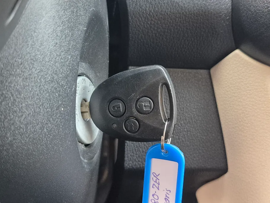 2024 Toyota Yaris  Y 