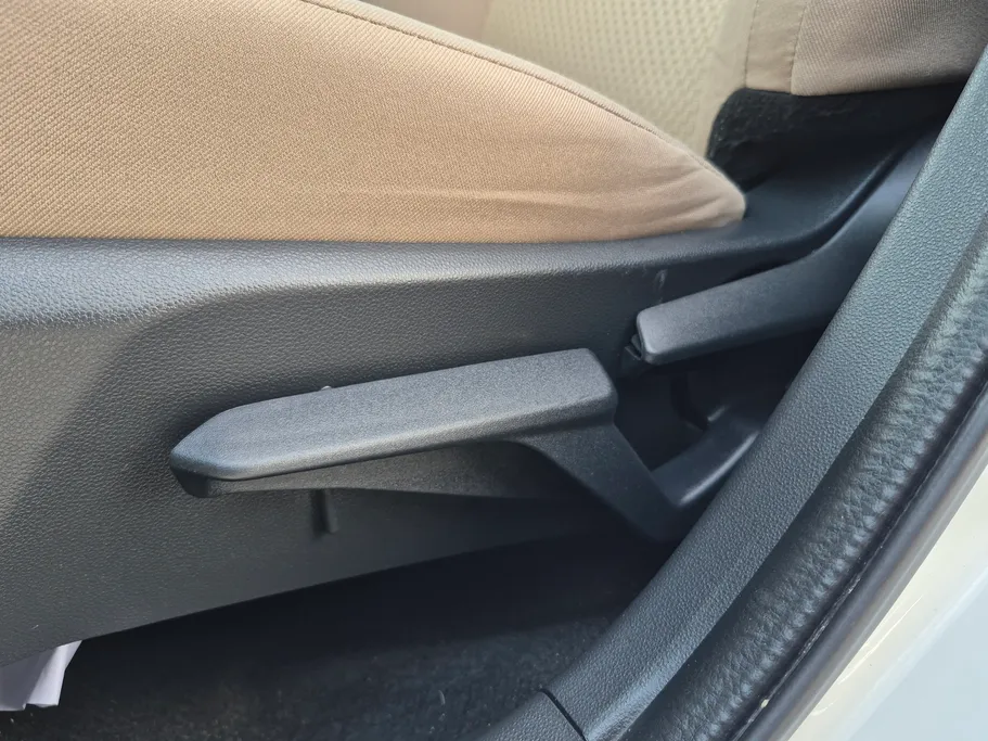 2024 Toyota Yaris  Y 