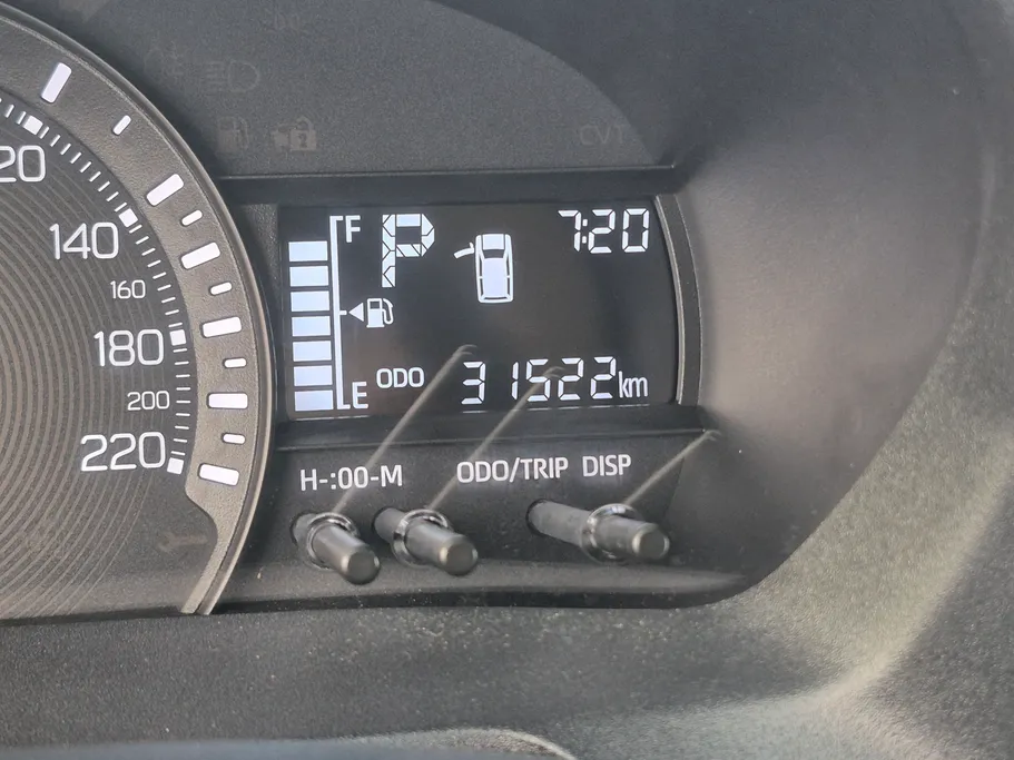 2024 Toyota Yaris  Y 