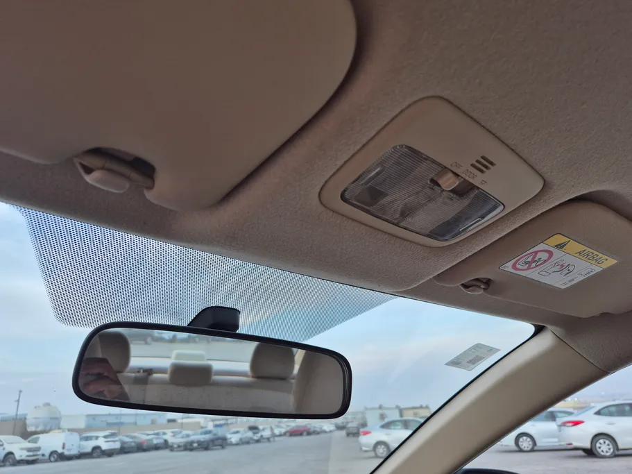 2022 Toyota Yaris  Y 