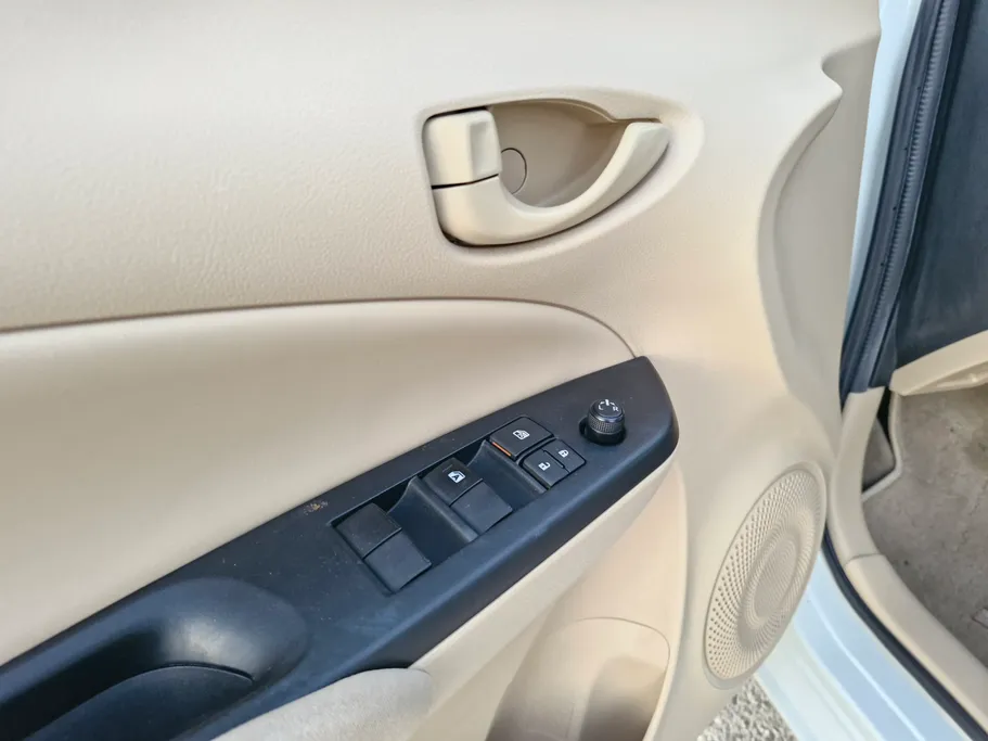 تويوتا يارس Y Plus 2020 