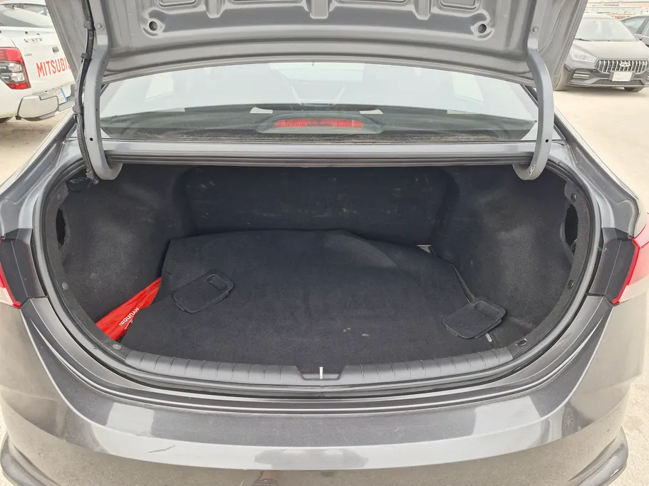 هيونداي اكسنت سمارت 2023 