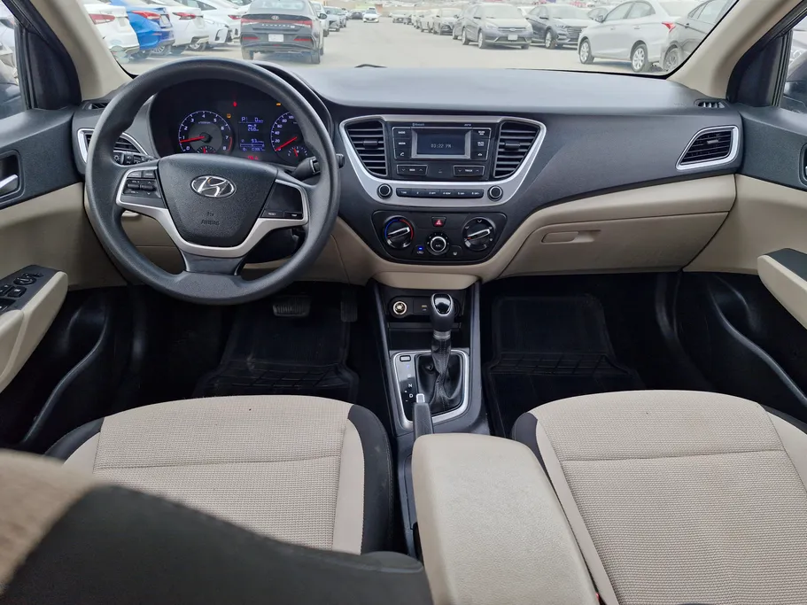 هيونداي اكسنت سمارت 2023 