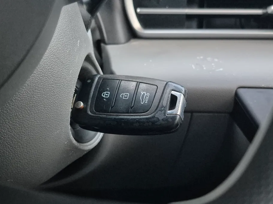 2023 Hyundai Elantra Fleet 