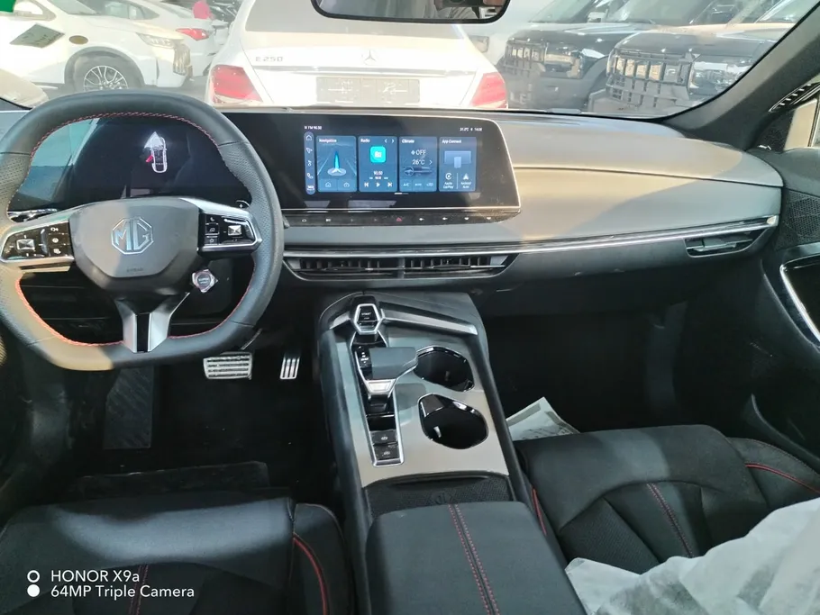 ام جي 7 Luxury 2025 