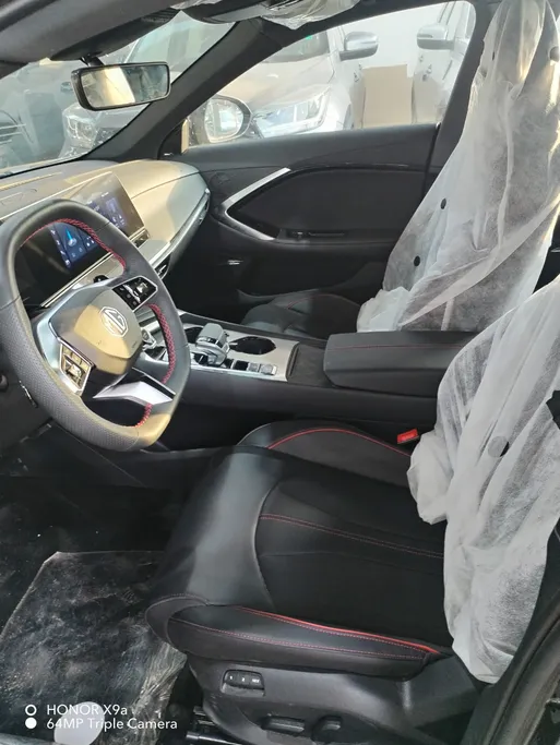 ام جي 7 Luxury 2025 