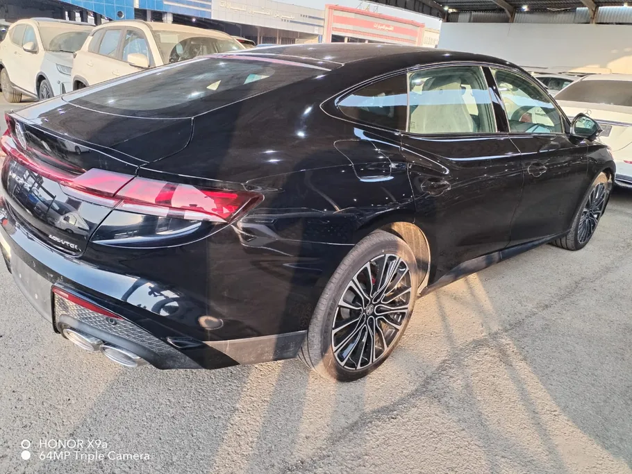 ام جي 7 Luxury 2025 