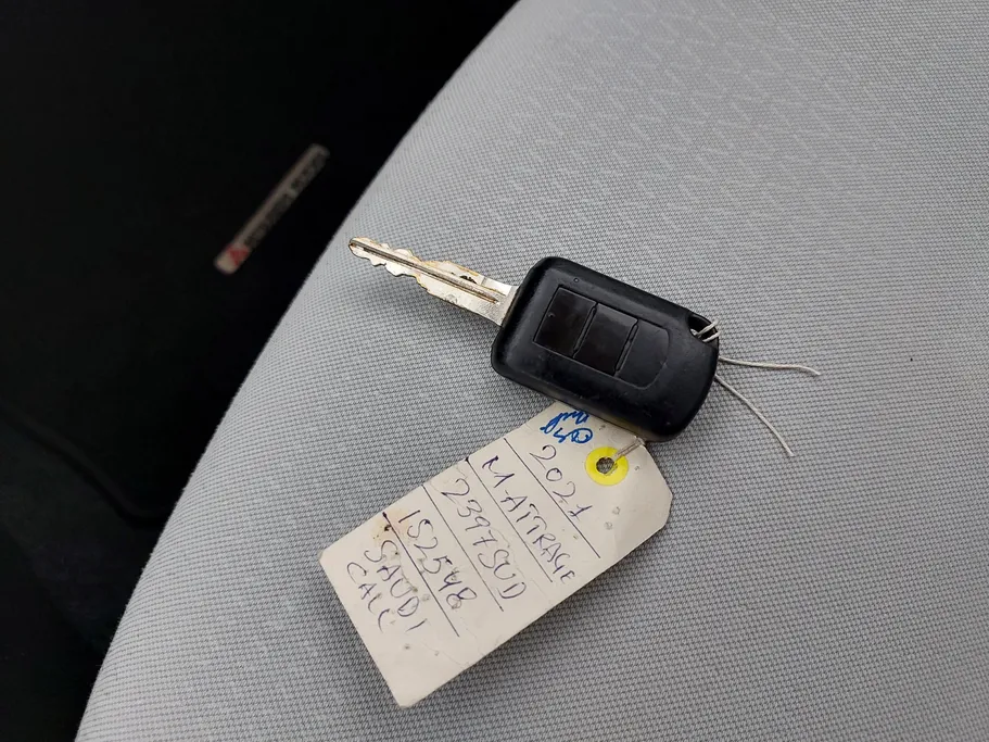 ميتسوبيشي اتراج L 2021 