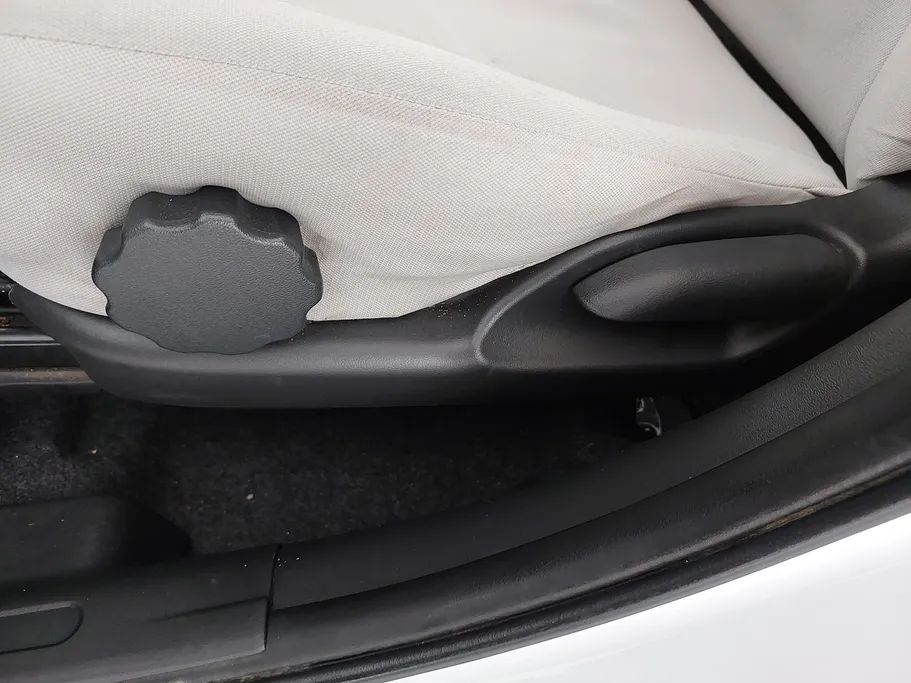 ميتسوبيشي اتراج L 2021 