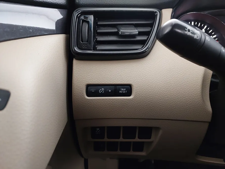 نيسان أكس تريل S 5 Seats 2022 