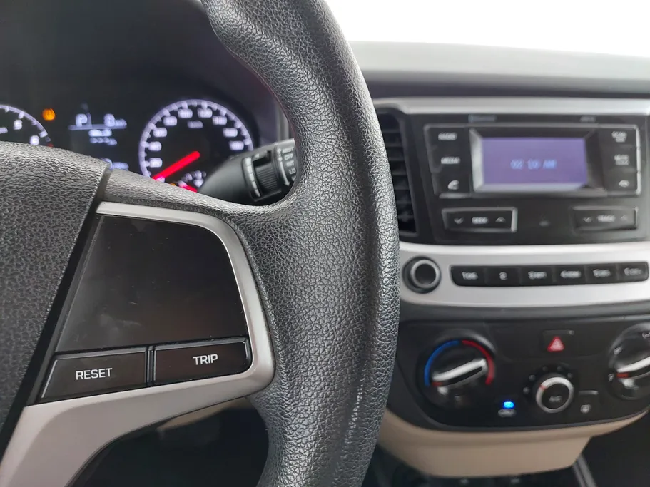 هيونداي اكسنت سمارت 2022 