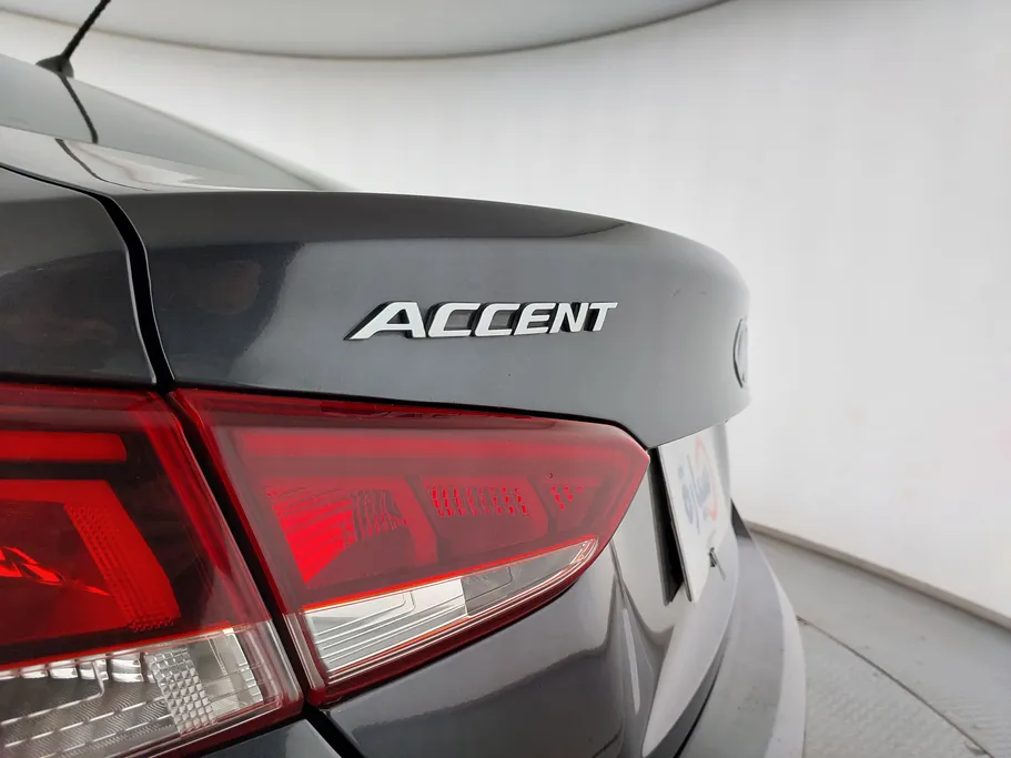 هيونداي اكسنت سمارت 2022 