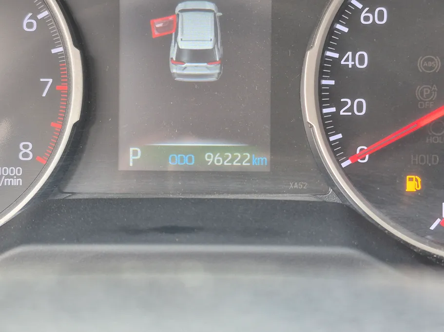 تويوتا راف فور LE 2024 