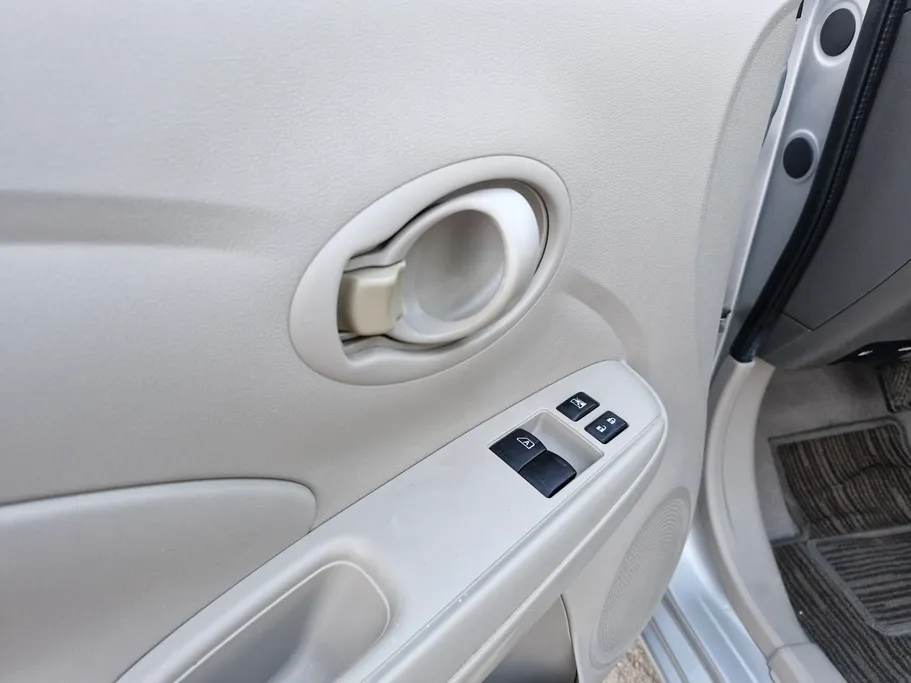 2020 Nissan Sunny Classic 