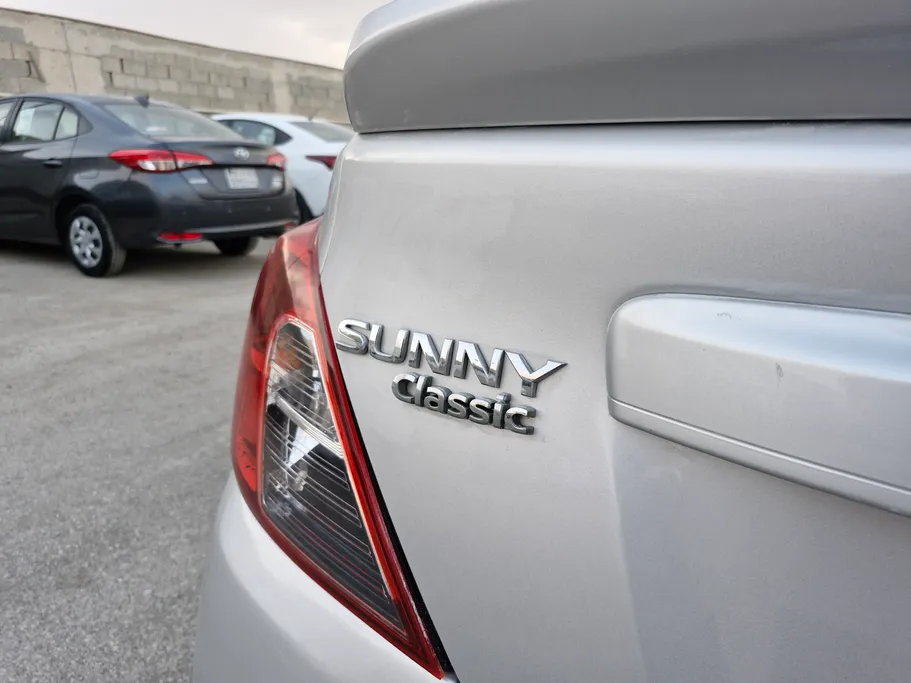 2020 Nissan Sunny Classic 