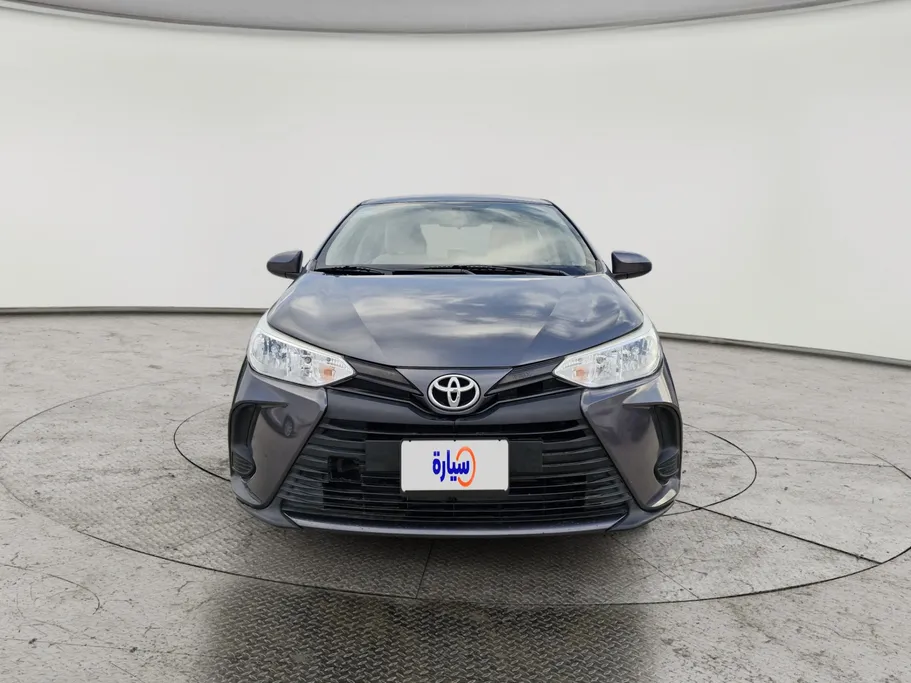 2021 Toyota Yaris  Y 