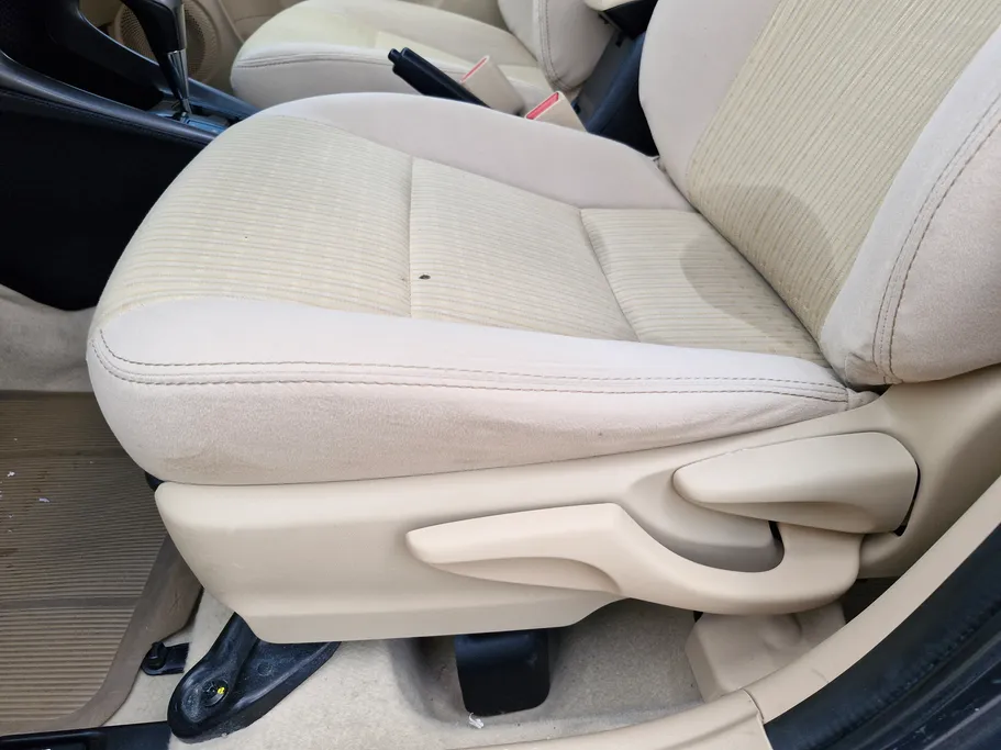 2021 Toyota Yaris  Y 