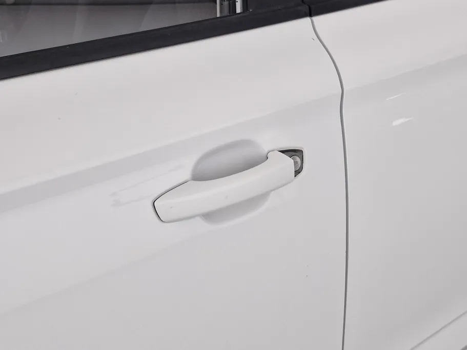 ام جي 5 STD 2023 