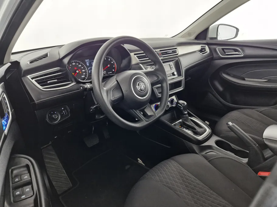 ام جي 5 STD 2023 