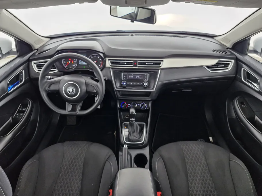 ام جي 5 STD 2023 